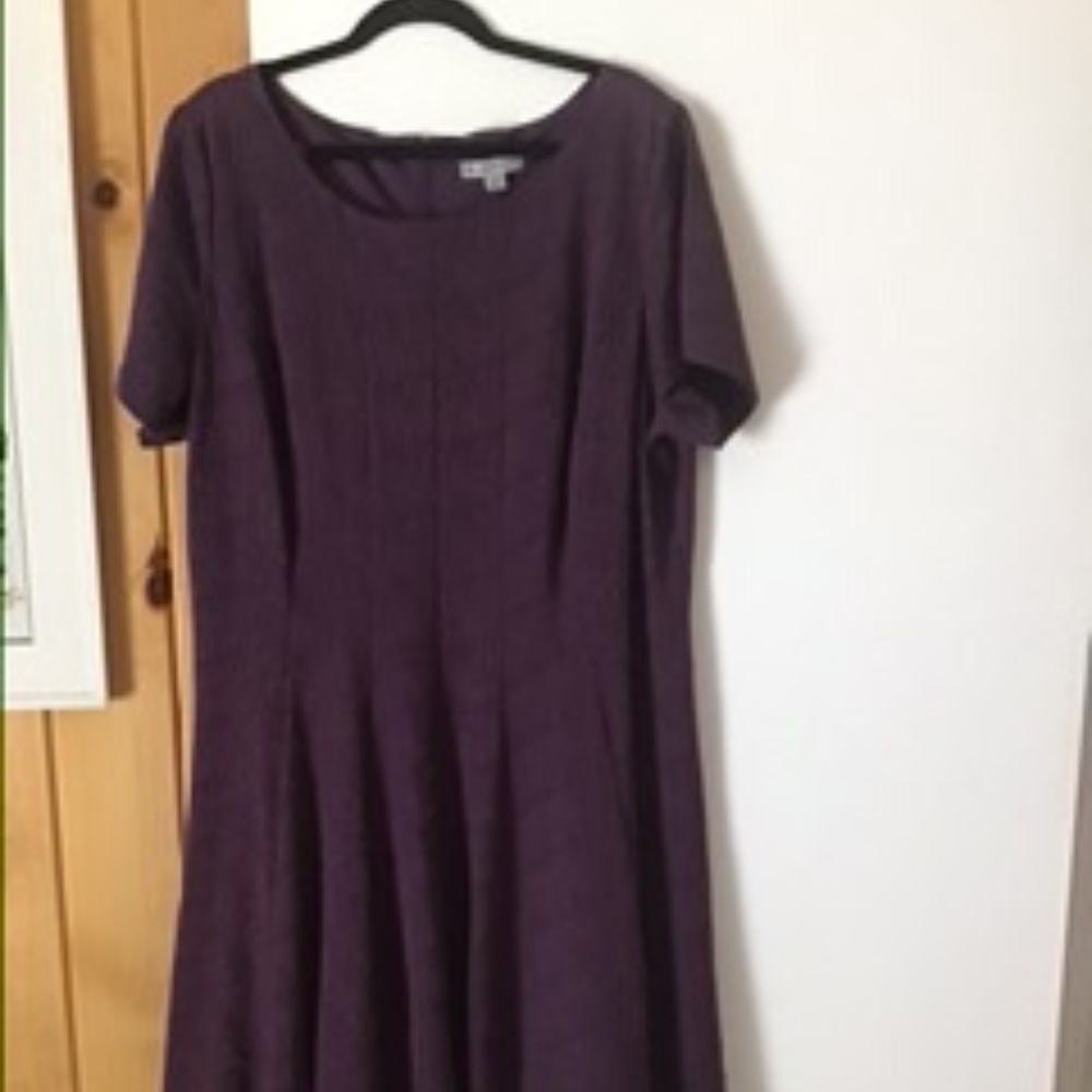Women’s plus size dress